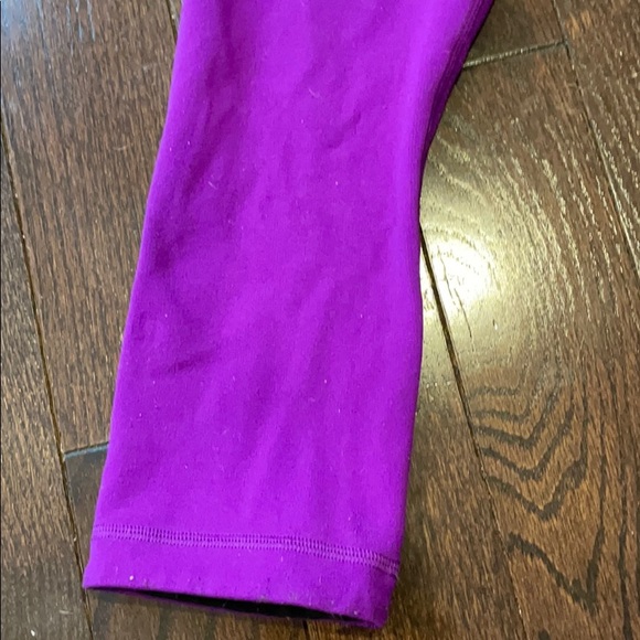 Lululemon wonderunder purple and black pants 4 - Picture 2 of 16